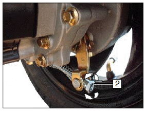Adjusting the rear wheel brake